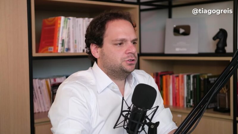 Como investir em meio à crise? Veja o conselho de Tiago Reis para investidores