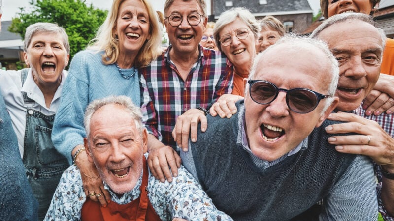 Baby boomers são a geração mais rica da história; entenda