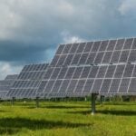 Fundos imobiliários de energia avançam, com dividendos mensais e isenção tributária