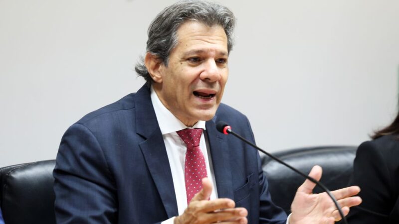 IOF: Haddad diz que não há alternativas, e Congresso ameaça derrubar aumento