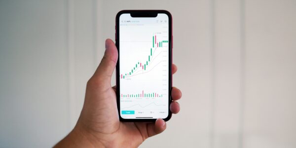 Carteira recomendada de ETFs tem retorno 3x maior que o CDI; confira