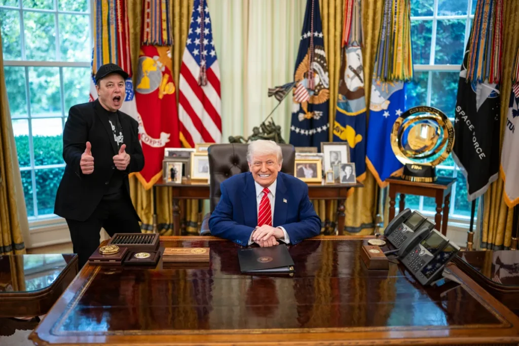 Elon Musk e Donald Trump na Casa Branca