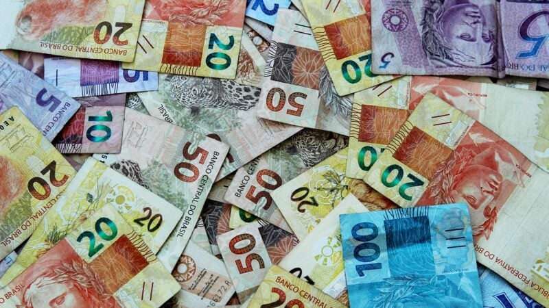 MXRF11 e mais: veja FIIs que pagam dividendos nesta segunda-feira (14)