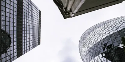 SNCI11 fica nas principais altas entre os FIIs; IFIX cai, mas em ritmo mais lento