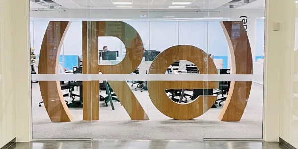 IRB (IRBR3) explode após lucro surpreendente no 2T25; Investidores devem apostar agora?