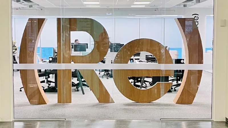 IRB (IRBR3) explode após lucro surpreendente no 2T25; Investidores devem apostar agora?