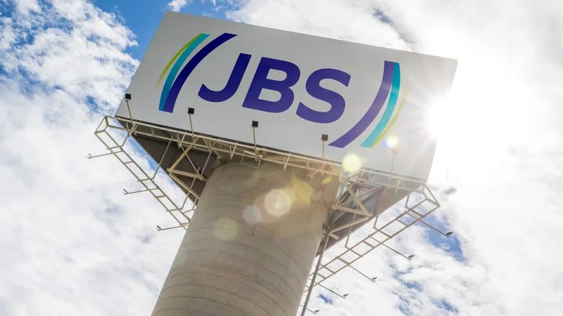 JBS (JBSS3) anuncia R$ 820 milhões em dividendos intercalares: o que isso significa?