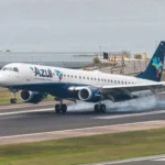 Azul (AZUL4) cai quase 3% após processo contra CEO; entenda