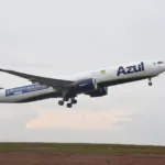 Azul (AZUL4) fecha oferta bilionária, injeta R$ 7,4 bilhões e diluição vira o preço da sobrevivência