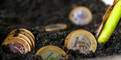 RECT11 mantém proventos e acelera vendas de ativos