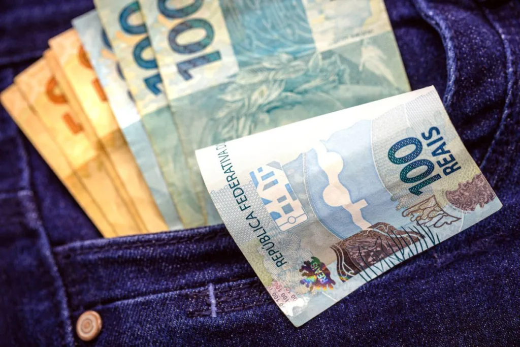 Lucro do VGIP11 supera R$ 8,04 milhões e FII paga dividendos de IPCA+8,8%Lucro do VGIP11 supera R$ 8,04 milhões e FII paga dividendos de IPCA+8,8%