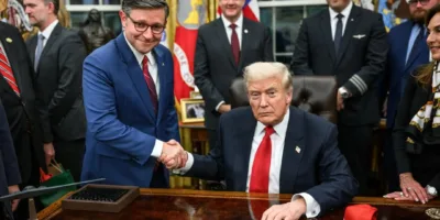 Presidente da Câmara dos EUA trava batalha para encerrar shutdown do governo