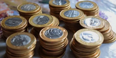 AAZQ11 pagará dividendos com yield de 1,21% e reforça gestão ativa