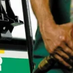 Petrobras (PETR4) segura preços e cria tensão no diesel; entenda o risco que voltou ao radar