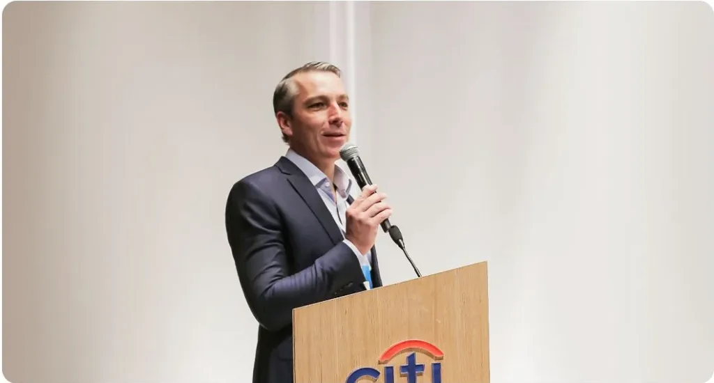 Citi confirma André Cury como novo presidente no Brasil, sujeito à aprovação do Banco Central.
