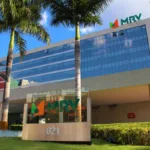 MRV (MRVE3) lidera perdas do Ibovespa após resultados do 4T