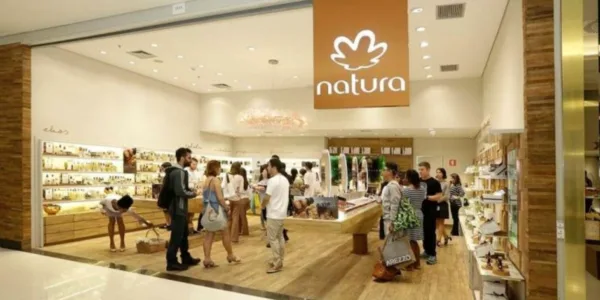Natura (NATU3) lideram altas do Ibovepsa após resultados do 4T