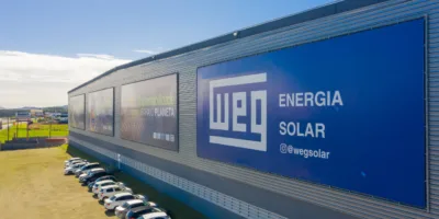 WEG (WEGE3) entrega lucro bilionário, mas queda de receita acende alerta; entenda o que aconteceu