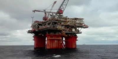 Brava Energia (BRAV3) recua após entrada da Ecopetrol e plano de OPA