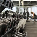 Smart Fit (SMFT3) dispara mais de 12% após resultados do 1T; BBA vê alta de 76%
