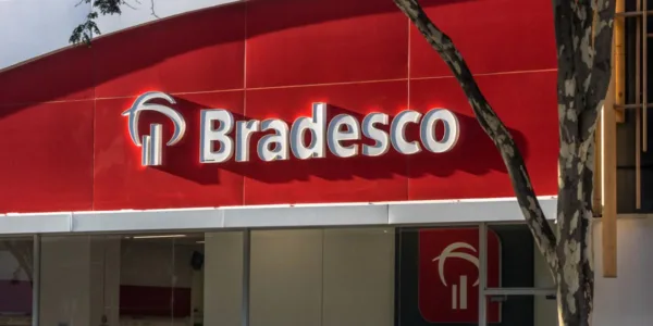 Bradesco (BBDC4) cai mesmo com resultado acima do esperado; entenda motivo