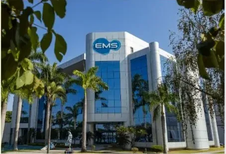 EMS acelera lançamento do Ozivy após aprovação da Anvisa para disputar mercado da semaglutida.