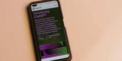 OpenAI deve protocolar IPO nesta semana e pode chegar a US$ 1 trilhão, diz jornal