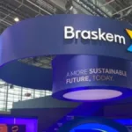 Braskem (BRKM5) dispara com OPA, mas oferta não é em dinheiro; entenda