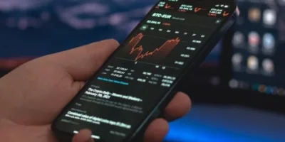 Dia dos Namorados: Ibovespa perde o clima e encerra no vermelho