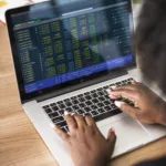 Urnas à vista: como proteger os investimentos em ano de eleições