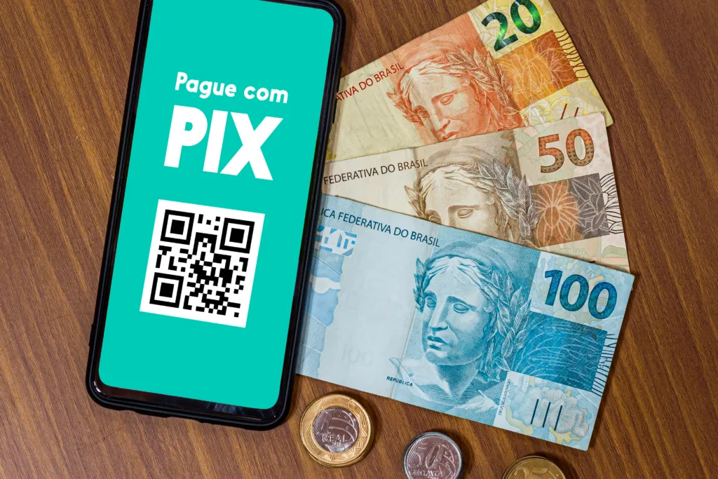Banco Central do Brasil e BCE avaliam uma conexão entre o Pix e o sistema europeu TIPS.