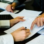 O que é alavancagem e como funciona no mercado financeiro?