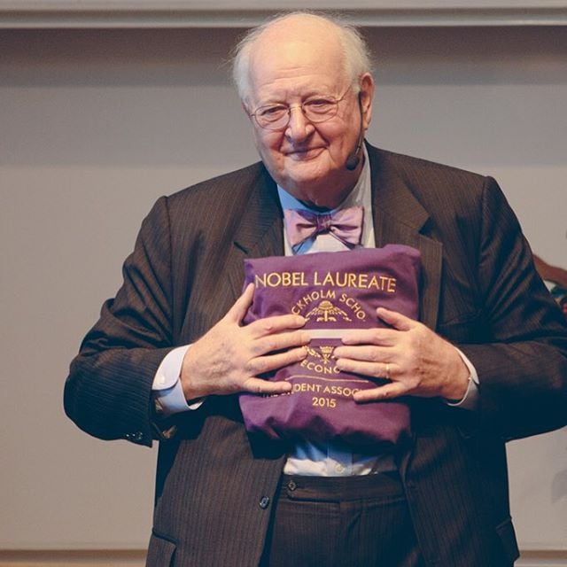 Angus Deaton - Tudo Sobre O Vencedor Do Nobel De Economia De 2015