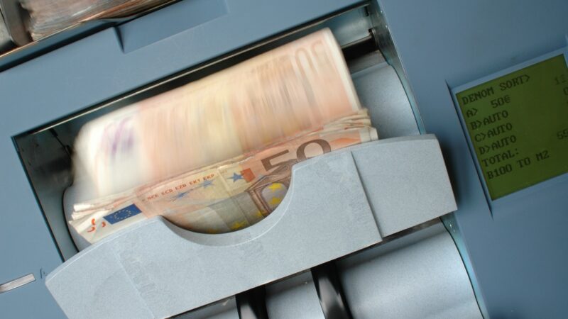 Lavagem de dinheiro: o que é e como funciona esse crime financeiro?