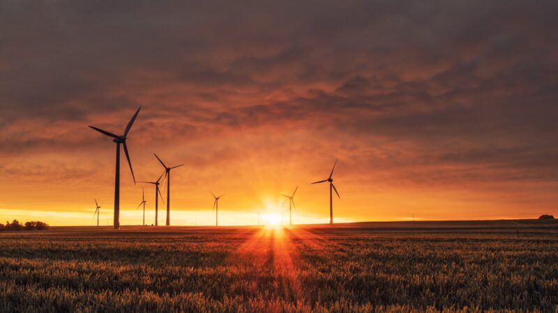 Energia Limpa: o que é e como investir no pilar ESG
