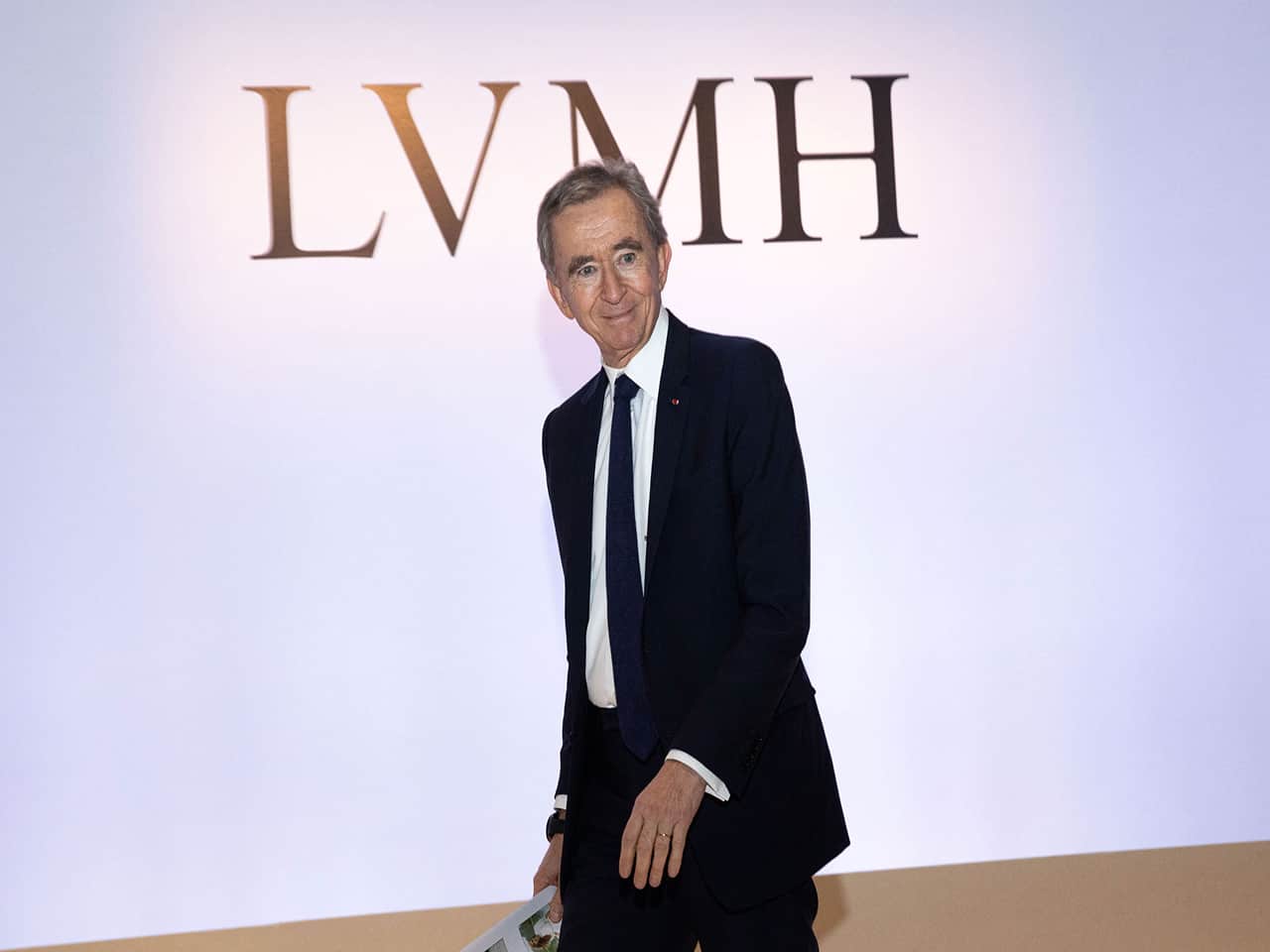 Dono da Louis Vuitton e terceiro mais rico do mundo: conheça Bernard Arnault