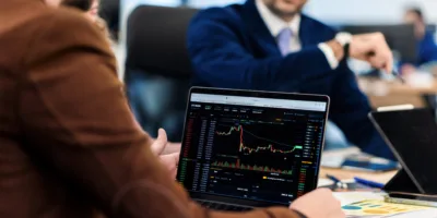 Asset management: o que é gestão profissional de investimentos
