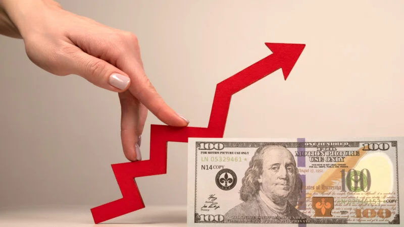 Dólar sobe novamente e fecha perto de R$ 5,75 após decisão do Fed