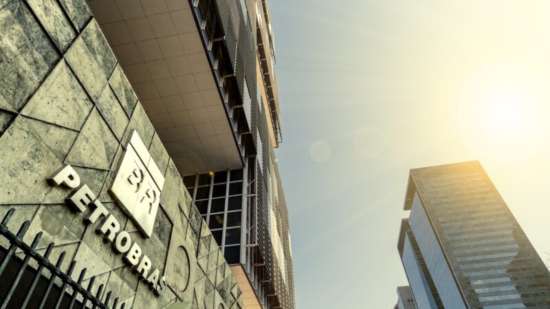 Petrobras (PETR4) ou Vale (VALE3): qual escolher pensando em dividendos?