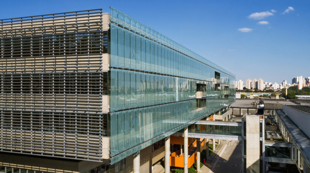 BTLG11 divulga pagamento de dividendos para novembro