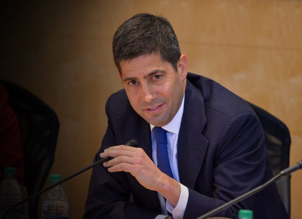 Kevin Warsh é o nome escolhido por Trump para comandar o Fed