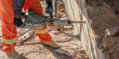 Cyrela e mais 3 empresas desabam na Bolsa após prévias do 4T25; entenda