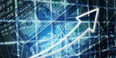 IFIX encosta na máxima anual e sobe 0,36% no dia