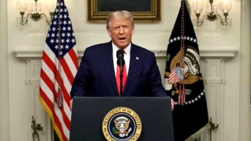 Após decisão da Suprema Corte, Trump anuncia nova tarifa global