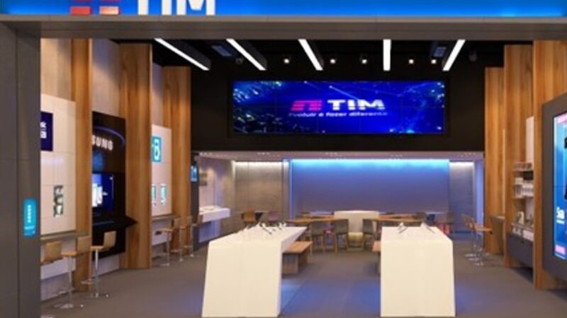 TIM (TIMS3) dispara 9% após lucro superar expectativas; veja valor