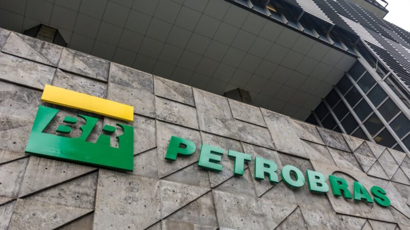 Petrobras injeta “bilhões” nos cofres públicos e responde por 5,4% da arrecadação