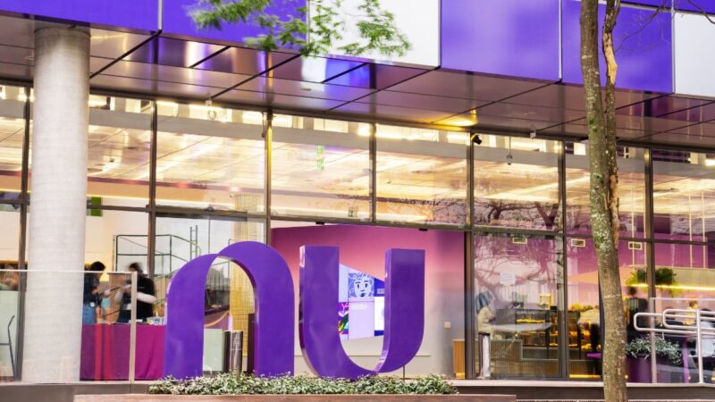 Nubank anuncia programa de recompra de ações de até US$ 1 bilhão